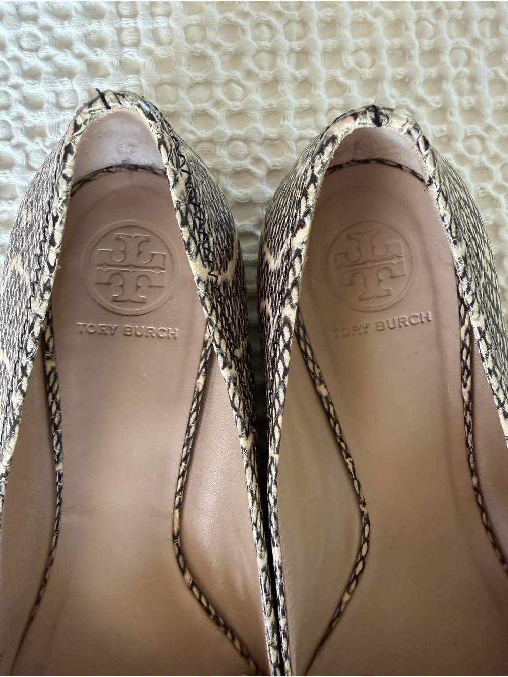 Tory Burch Reva Snake Print Leather Ballet Flats Logo 9.5